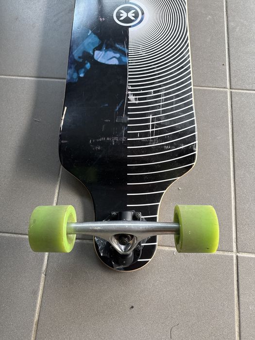Longboard como nova.