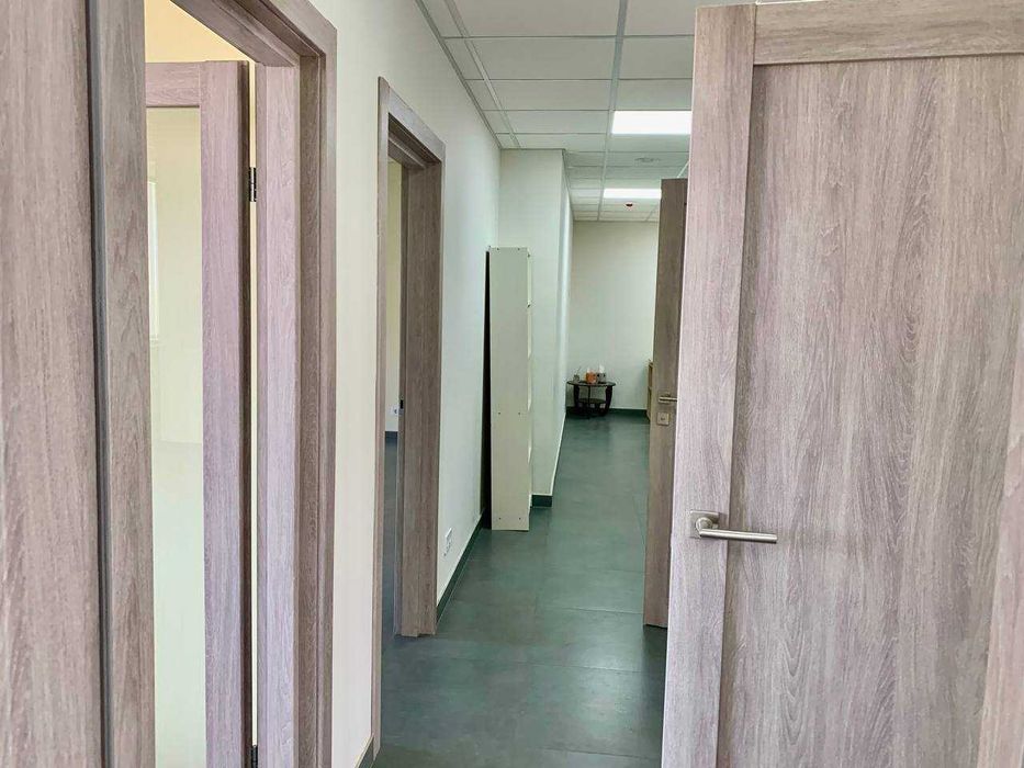 Оренда офіса 176м2 кабінетна система в БЦ Цивілізація Мечникова Центр