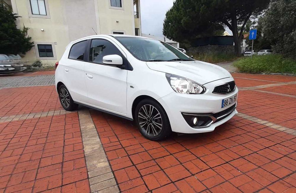 Mitsubishi Space Star 1.2 Intense Connect Edition