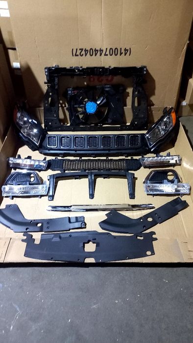 Передняя панель Jeep Compass 2017 Диффузор  джип компас