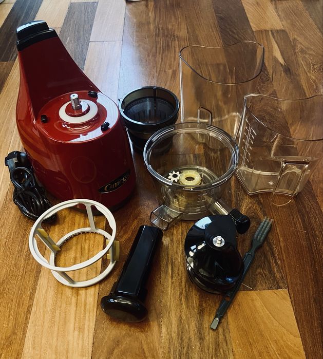 Wyciskarka wolnoobrotowa Omega VRT352FR - stan ideslny