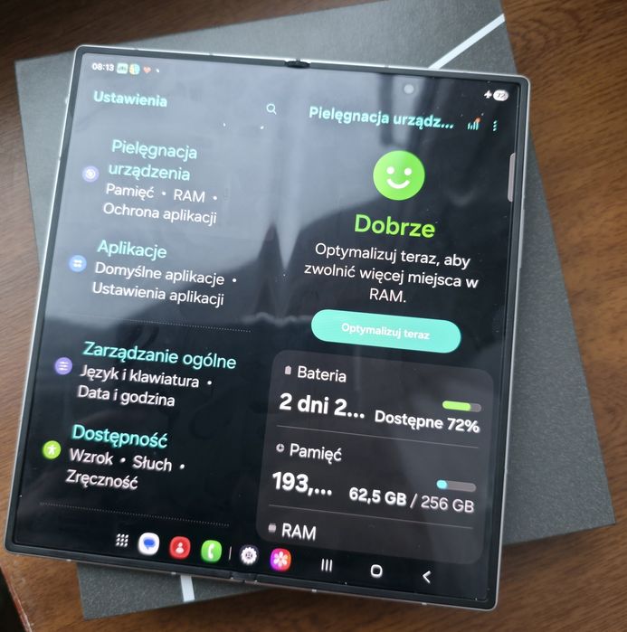Samsung Galaxy Fold 7 256GB srebrny komplet GW