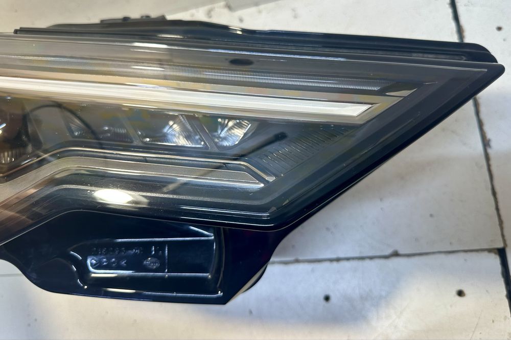Фара права Audi A6 C8 2018-2023, Matrix LED 4k0941040 європейська версія
