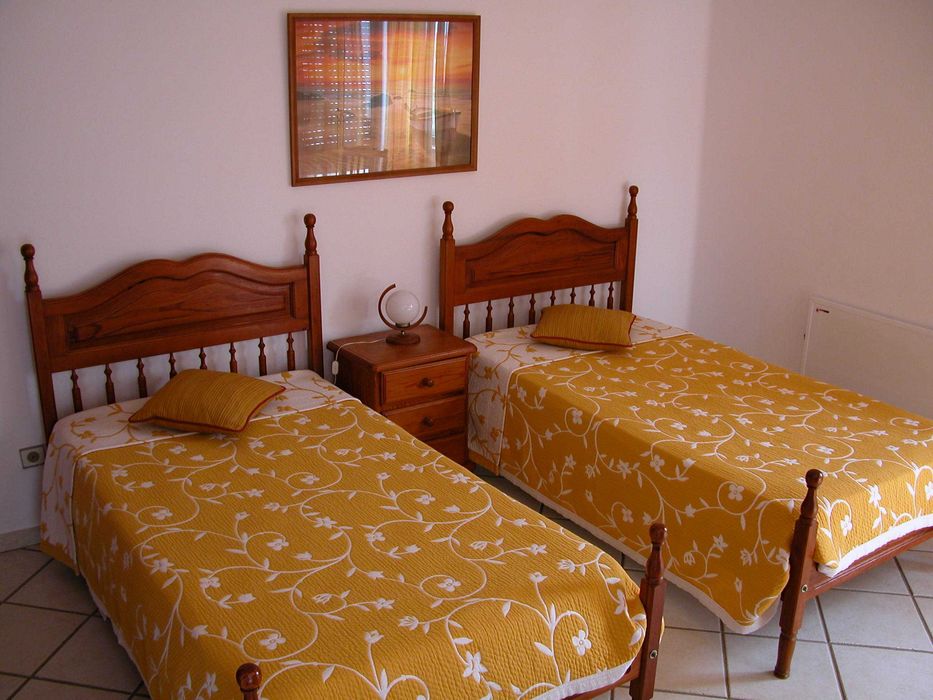 Promo: Setembro T1 Albufeira c/ Piscina + estacionamento privado a 600m da Praia Oura (490€/sem)