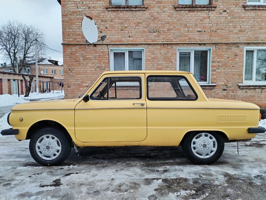 ЗАЗ 968 М. Не крашений в оригіналі.