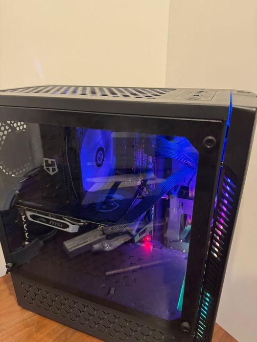 Gaming / Work Computer461382436048742402
