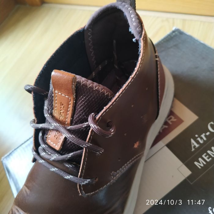 Botins/ botasda skechers, muito bom estado, muito confortáveis.
