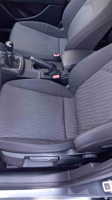 Seat Leon 1.6TDI 105cv AC  2015