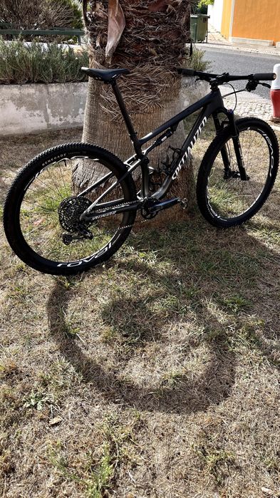 Specialized Epic Expert + RockShox SID SL Ultimate Brain (suspensão nova com garantia)
