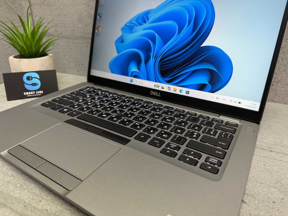 Сенсорний ноутбук Dell 5411/i5-10400H/16gb ddr4/14" FullHD ips/256gb ssd