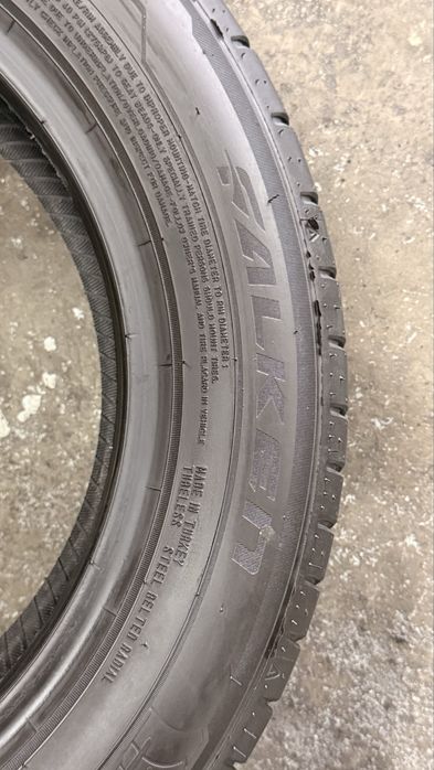 Pneus 185/60r15 Falken Sincera SN110 com 85% piso