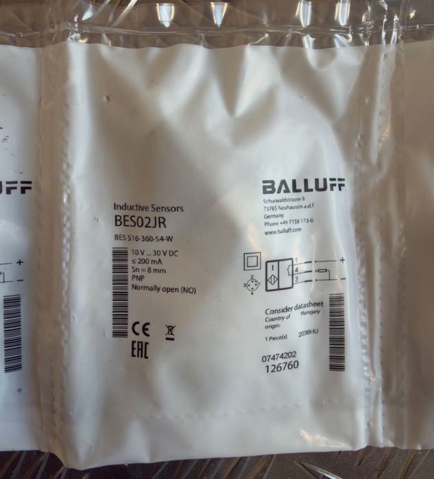 CZUJNIK indukcyjny M18 pnp