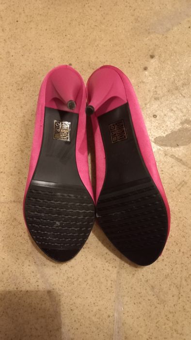Buty damskie z odkrytymi palcami