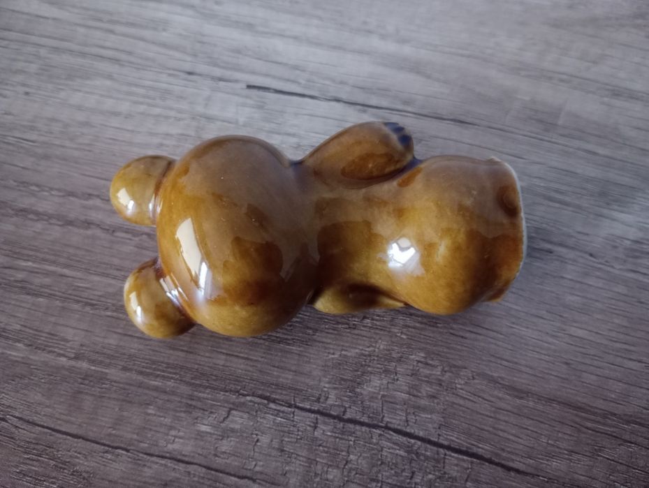 Ceramiczna figurka Miś Masza