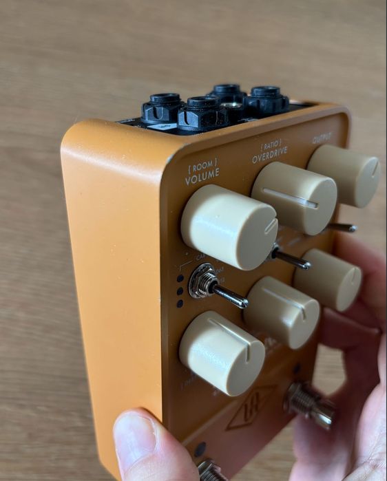 Universal audio fx Enigmatic guitar pedal