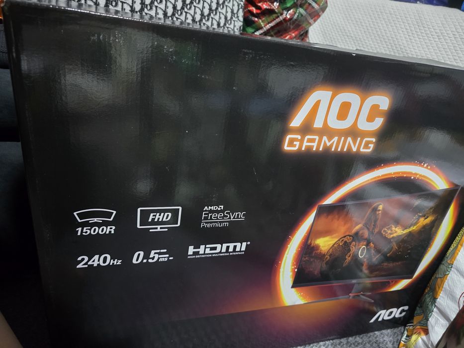 Monitor Gaming Curvo AOC C27G2ZE/BK (27'' - 0.5 ms - 240 Hz - FreeSync Premium)