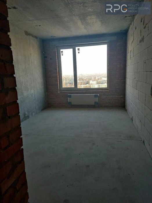 ЄОСЕЛЯ | ГЕНЕРАТОР | Продаж 2-кімнатної квартири в ЖК "Метрополіс", 67 м²
