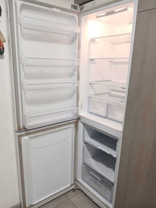 Combinado Ariston Hotpoint