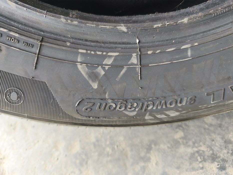 Pojedyncza opona 235 65r16C 115/113R imperial snowdragon 2 ice plus s110