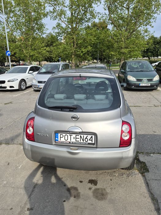 Samochód jest w dobrym stanie.