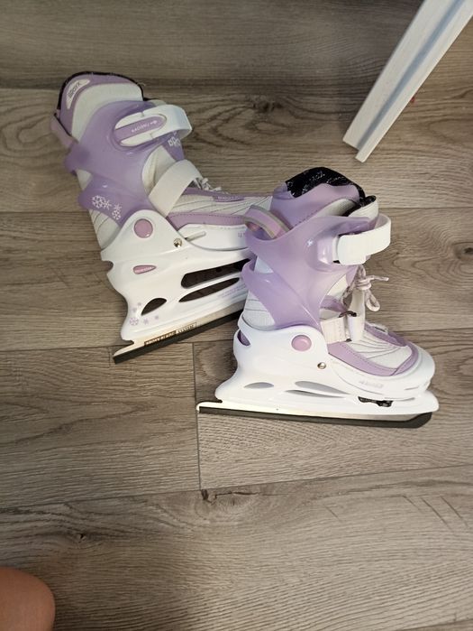 sprzedam łyżwy dziecięce