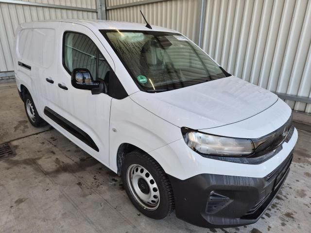 Opel Combo  E 1.5 / L2 Long Długi 6 Drzwi / Najbogatsza Wersja