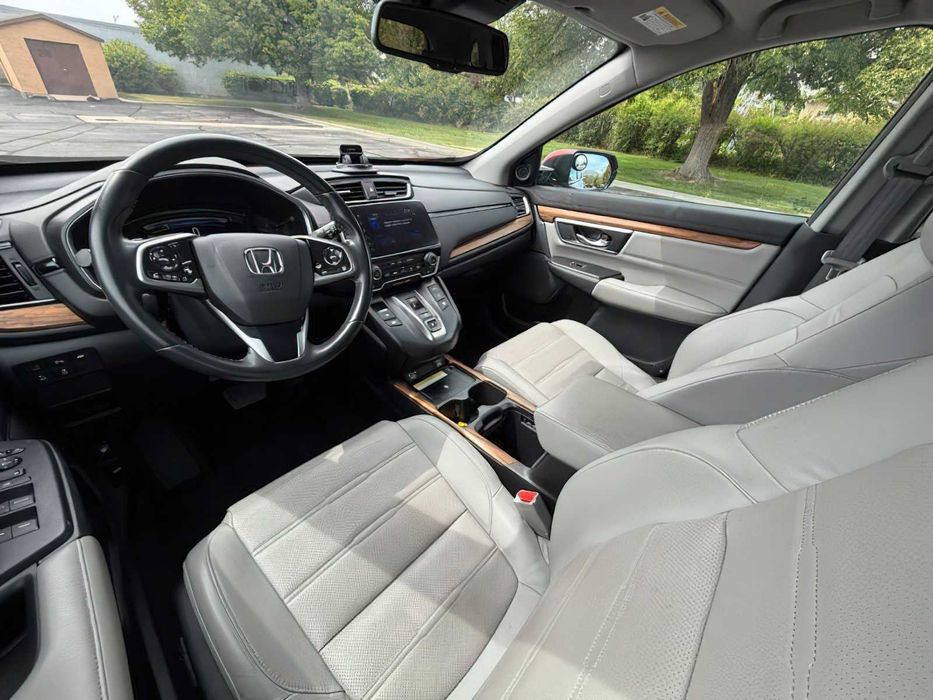 Honda CR-V Hybrid Touring      2022