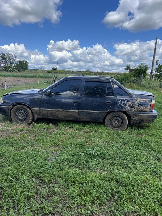 Продам део нексию
