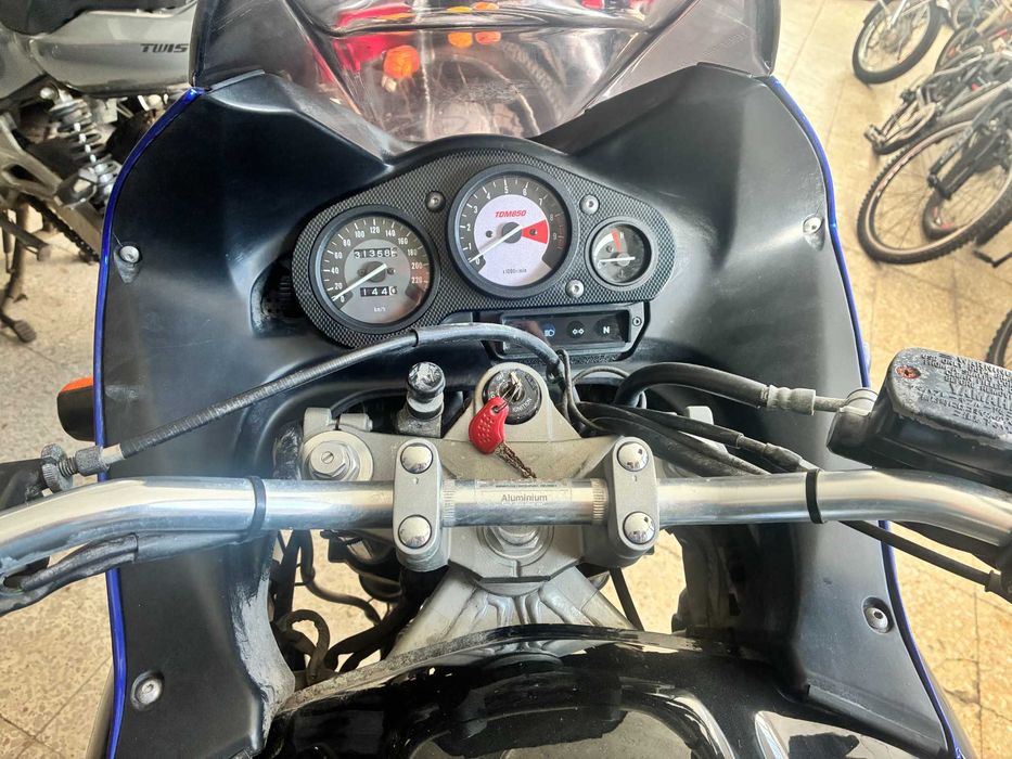 Yamaha TDM 850 Ano: 1998