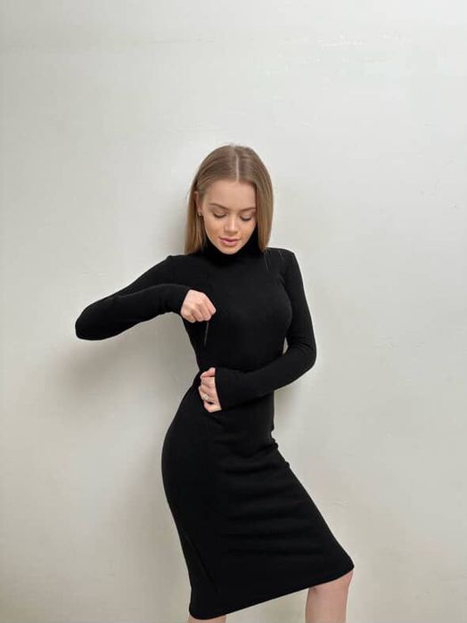 Плаття для вагітних та годуючих