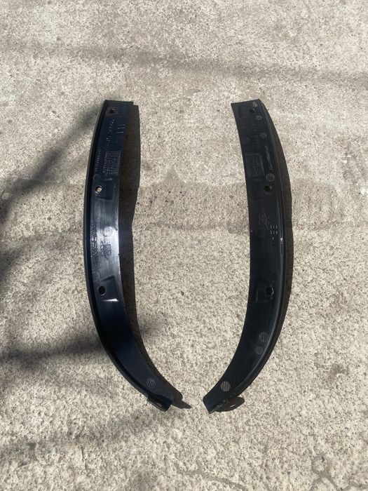 Оригінальні  задні бризговики для Nissan note