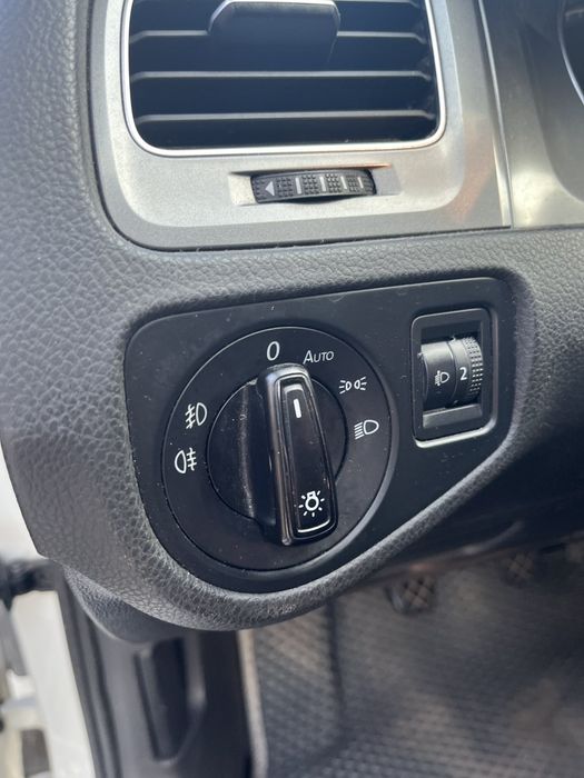 продам авто Фольксваген Гольф7 2014р.1.6