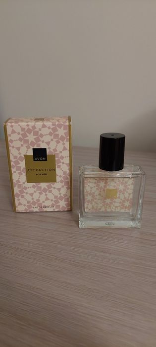Woda perfumowana Avon Attraction 30 ml