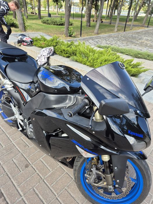 kawasaki zx - купити мотоцикл - Ціна на OLX.ua