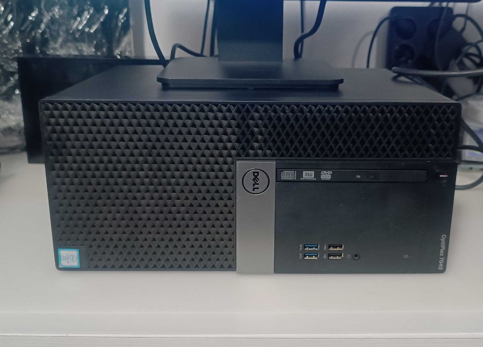 Computador DELL Gaming/Working i5 VPro Rx460, SSD, 12GB RAM, Ecrã Dell