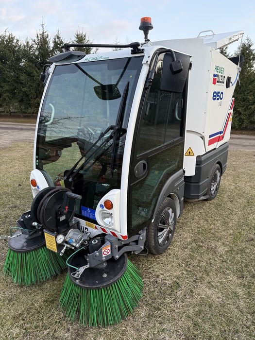 ZAMIATARKA DULEVO 850 - 174 mth.