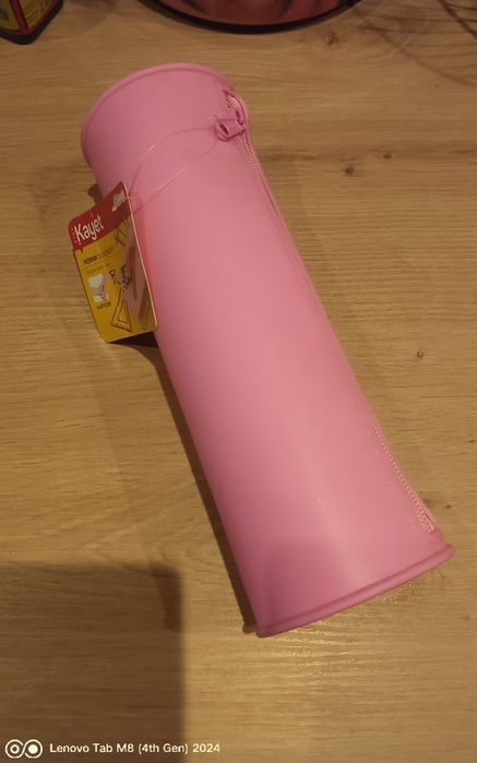 Piórnik silikonowy tuba Kayet*