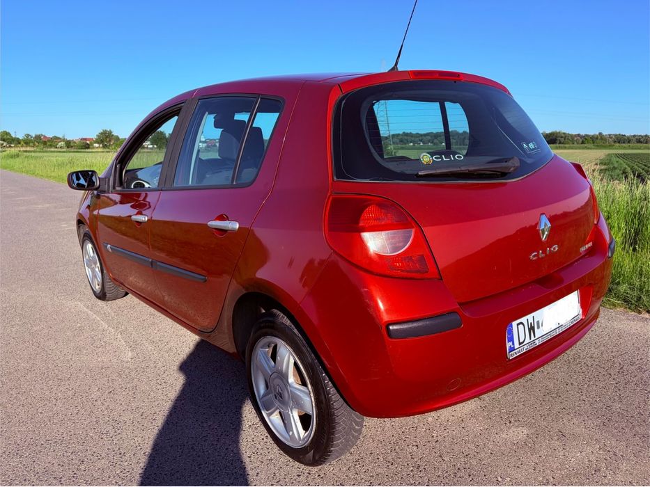 Renault Clio 1.2 benzynka klima