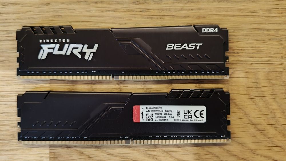 Pamięć RAM DDR 4 3600 cl 17 2x8 GB