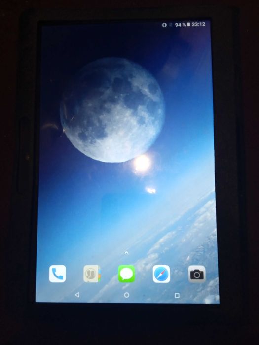 Продам планшет SAMSUNG Media Tek   (MT6750V)