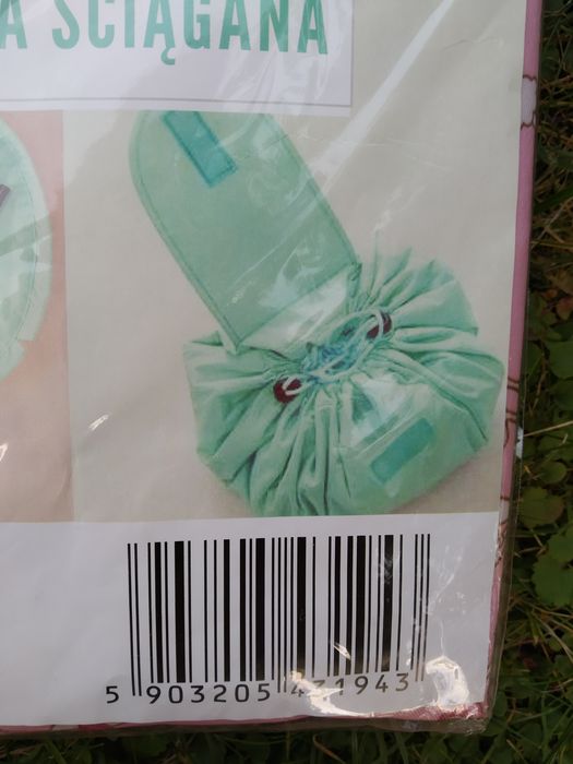 Ściągana kosmetyczka