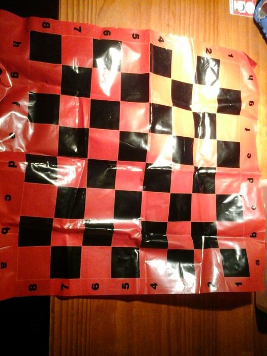 Portable Checkers Game424984074466764801
