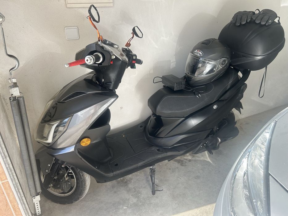 Mota  eletrica  + acessórios