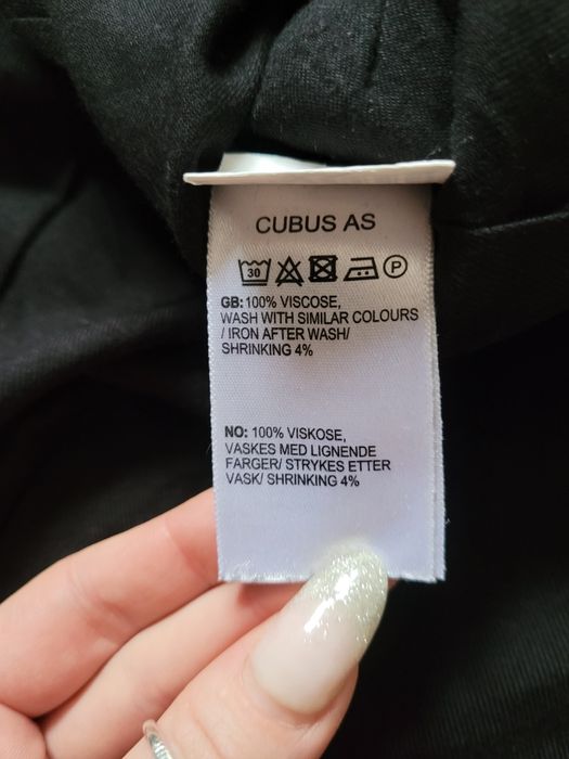 Czarne paperbagi z wiązaniem w pasie XS/S 100% wiskozy