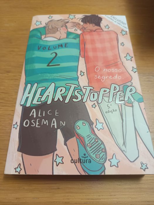 Livro Hearstopper volume 2