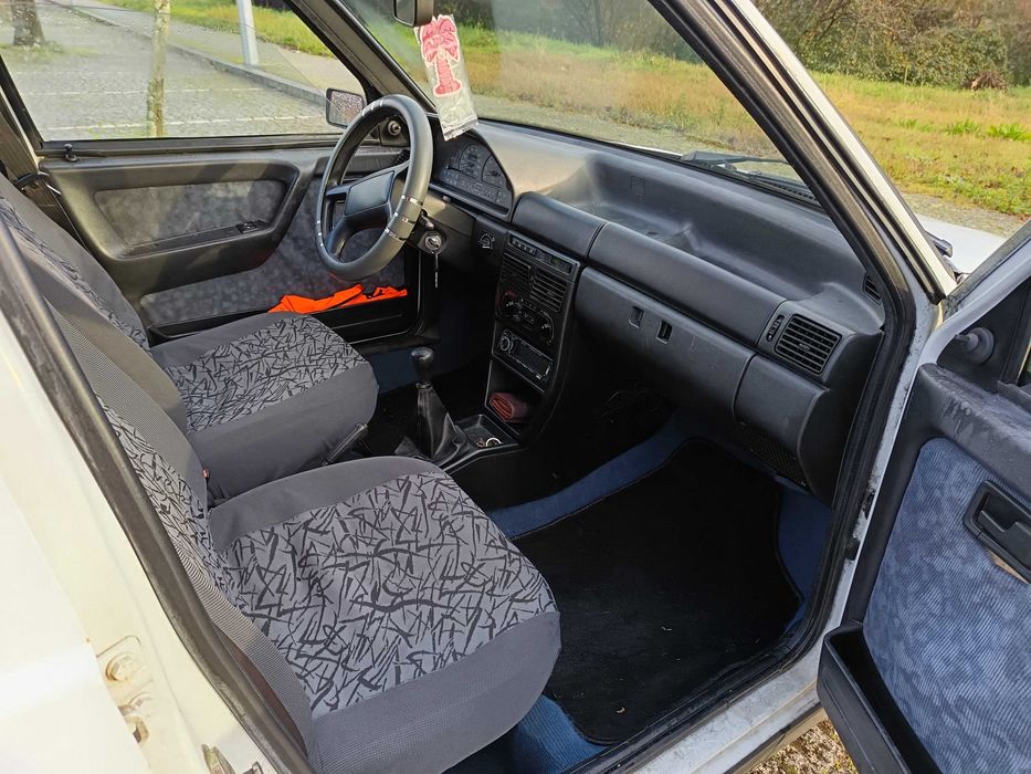 Vendo Fiat Uno 1.1 i.E.SX