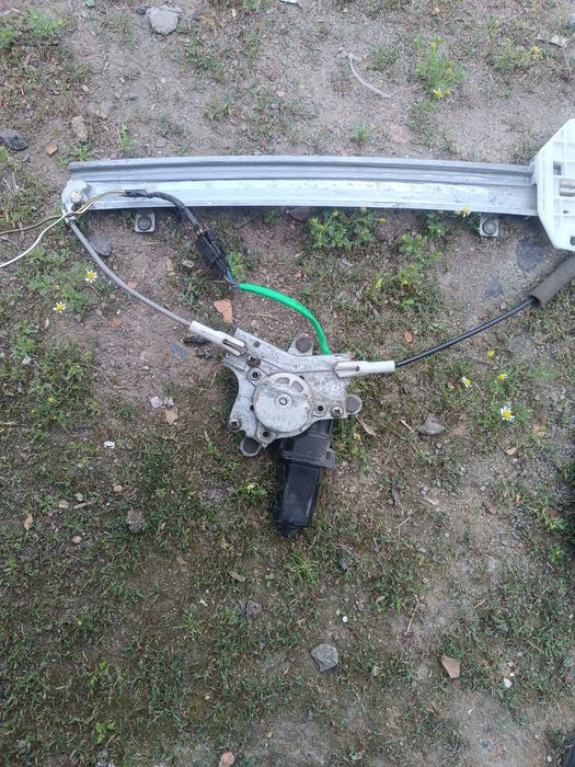 Комплект склопідіймачів Деу Ланос, Сенс