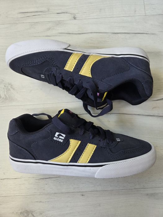 Buty GLOBE Encore-2 Navy/Pale Yellow r. 38.5 (24.5 cm) Nowe