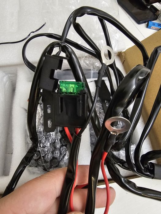 Протитуманки, додаткові фари на мото BMW, Honda, Yamaha, GIVI S322