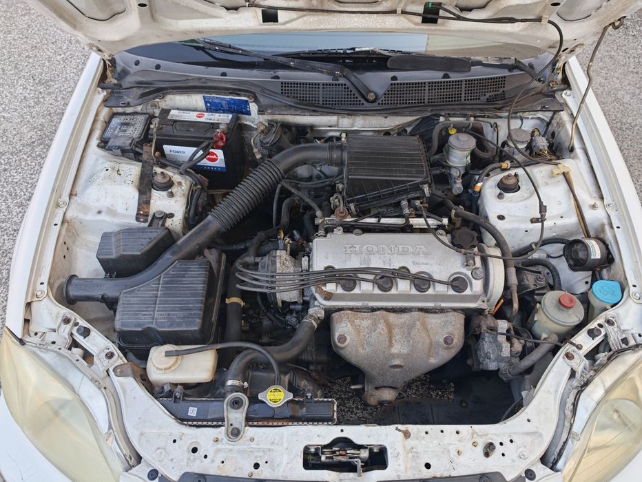 Civic 1.4i muito material novo